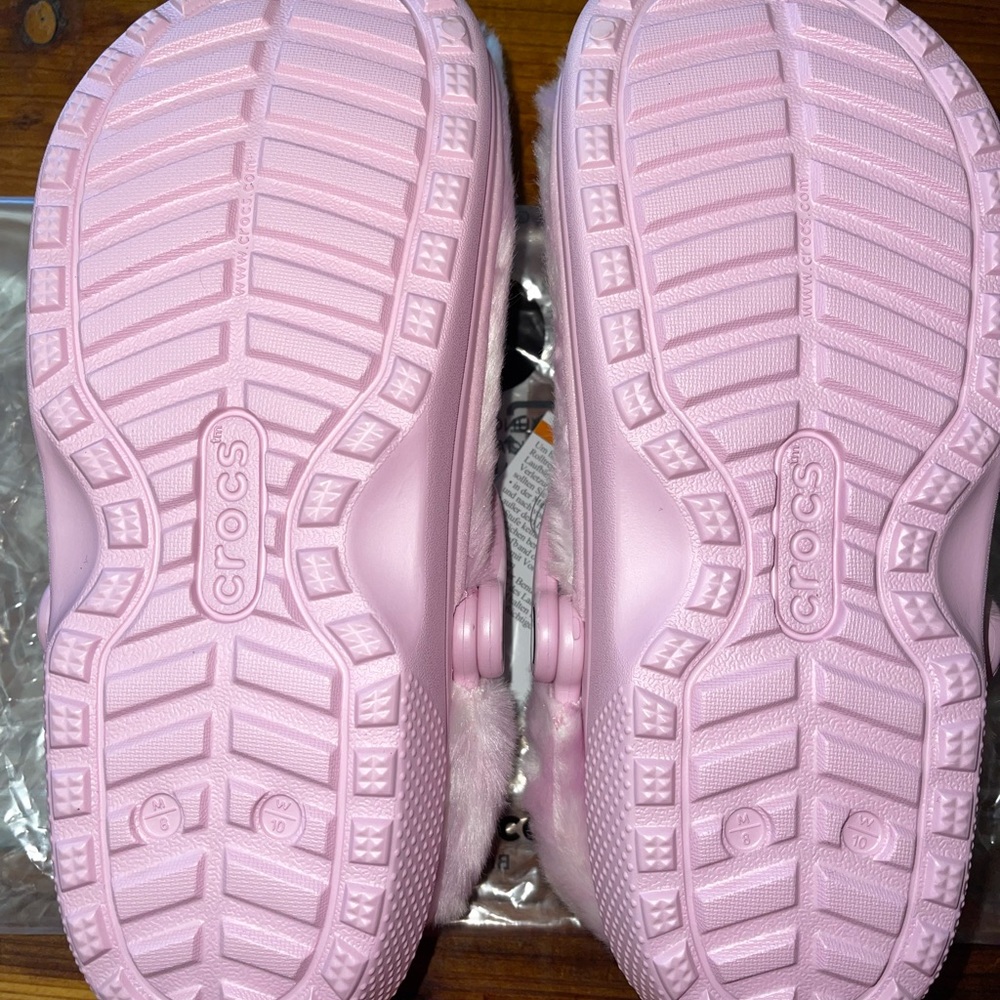 Crocs Classic Fur Sure Clogs - Picture 2 of 4